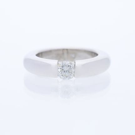 Anello con diamanti da 0,52 ct. in oro bianco 750 