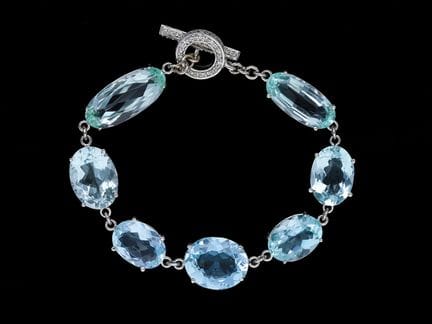 Bracelet 46,97 ct. Aquamarines, Diamonds 585 White