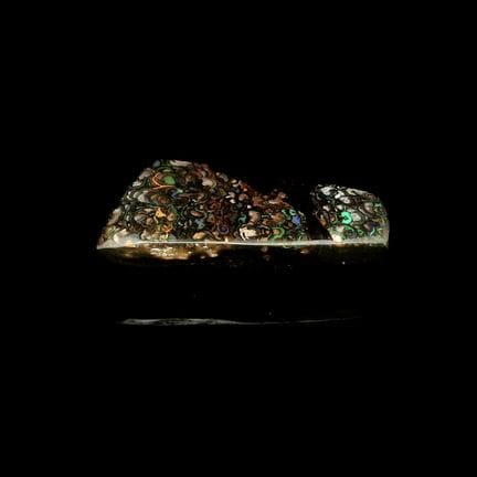 Piedra preciosa: ópalo de 33,98 ct.
Descripción de