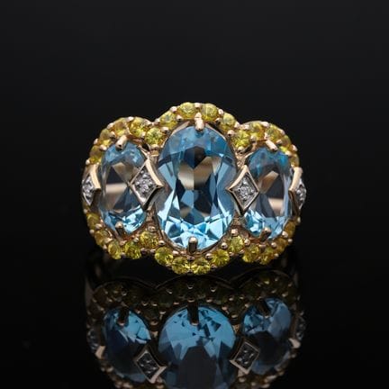 Ring 8,44 ct. Topaz, Sapphire, Diamonds 585 Rose g