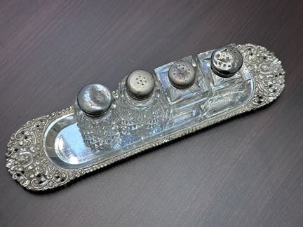 Set di ampolle Rebo Deluxe a cinque pezzi, argento