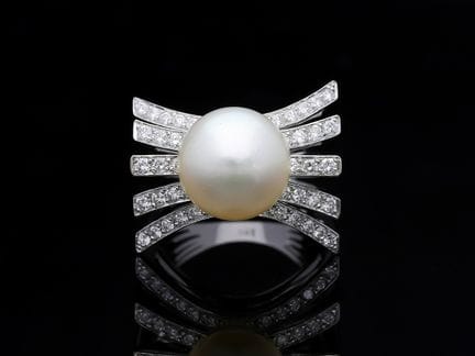 Ring 0,80 ct. Diamonds 750 White gold 18 kt.
Produ