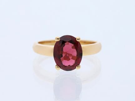 Anello 2,86 ct. Rodolite 585 oro rosa 14 ct.
Descr