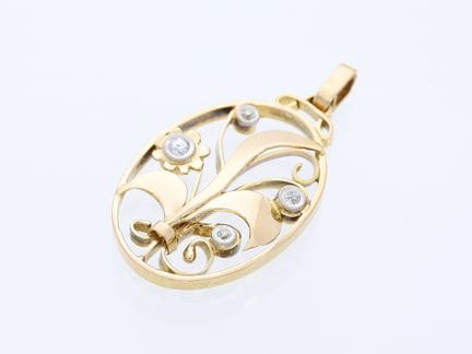 Ciondolo con diamanti da 0,10 ct. in oro giallo 58