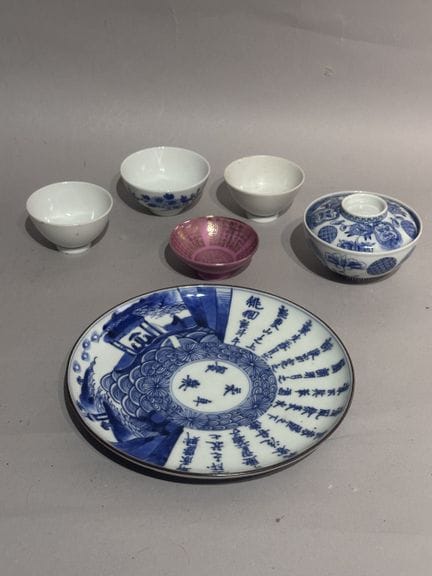 JAPAN
Assortment of porcelain items: a blue-and-wh