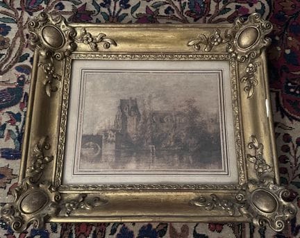 19世纪中叶法国画派
河畔城堡
钢笔与棕色墨水绘制，局部以白色水粉提亮
镀金木框，四角饰有圆形浮雕。