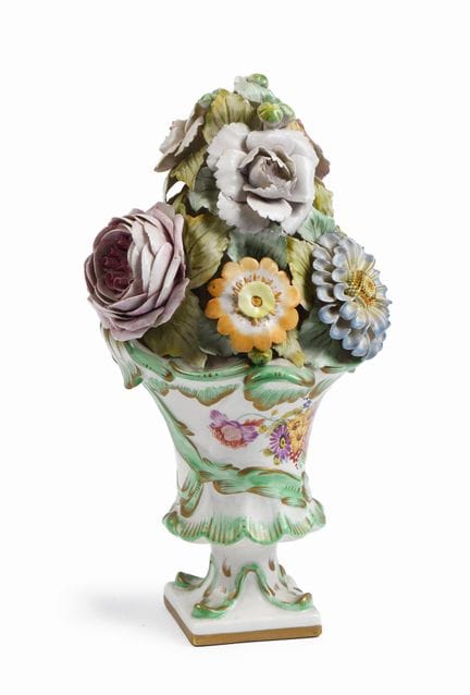 Flower vase made of polychrome glazed porcelain.
1