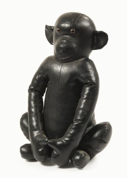 20世纪作品
皮革雕塑，描绘一只猴子
高：70 厘米

鉴定机构：ABMG 鉴定事务所
