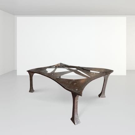 Fabrication italienne, 77 x 170 x 110 cm. Table de