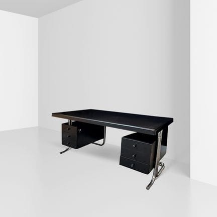 产品编号 2 INN 75x170x80 厘米，玻璃钢书桌，附有生产标签