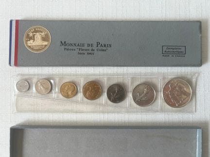 PARIS MINT
"Fleurs de coins" Set, 1965 Series
Comp