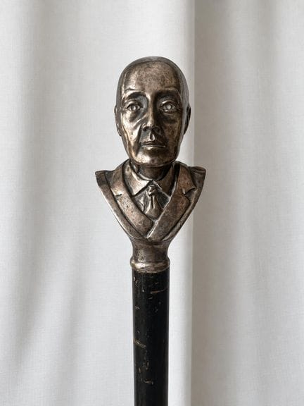 Canne à l'effigie du dictateur Franco en bronze ar