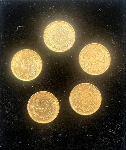 Five 2-peso coins made of 900 ‰ gold 
Mexico, 1945