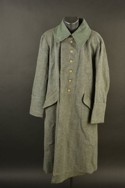 Preußischer Feldgrau-Mantel M1915. Schöner Feldgra