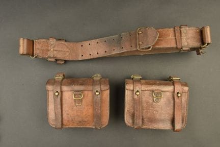 Kanadische Patronengurte und Gürtel, Modell 1916. 