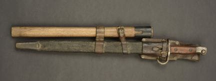 Baionetta inglese M1907 con guardia, dotata di por
