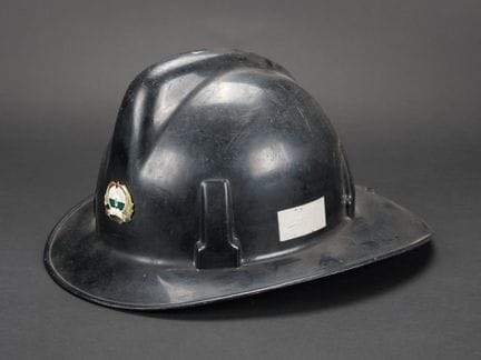 Afghanistan, Feuerwehrhelm aus den 1970er Jahren. 