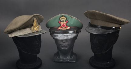 Italie et Saint-Marin, lot de trois casquettes de 