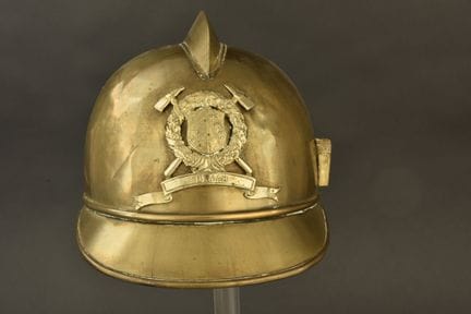 Elsass-Lothringen, Feuerwehrhelm aus Colmar. Helm 