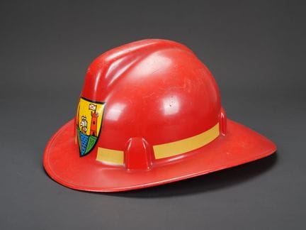 Irlande, casque de sapeur-pompier de la ville de C