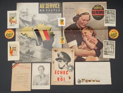 Conjunto de documentos relacionados con el regreso