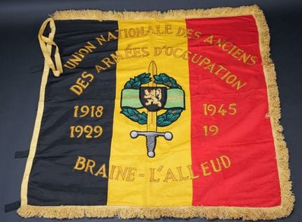 Bandiera della sezione di Braine-l'Alleud delle tr