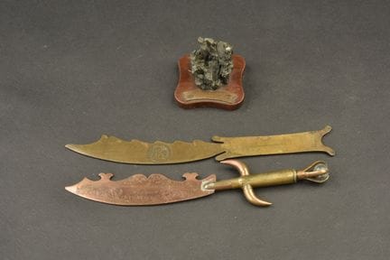 Ricordi di Dixmude e frammento di campana di Lampe