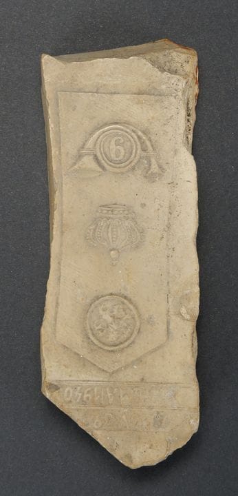 Geschnitzter Stein des 9. Chasseurs à Pied, 1940. 