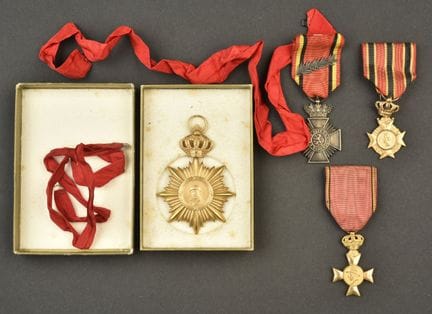 Veteranen- und Dienstaltersmedaillen aus der Regie
