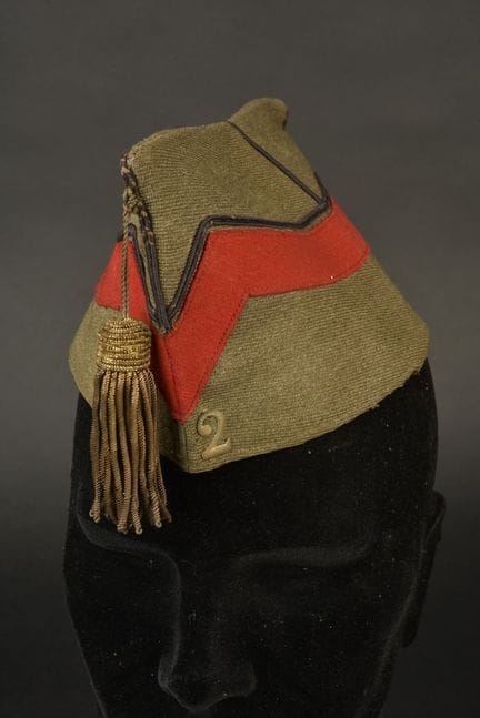 Cappello da ufficiale della polizia del 2° Reggime