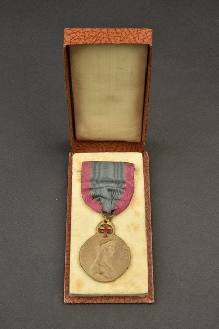Medaglia della regina Elisabetta per le infermiere