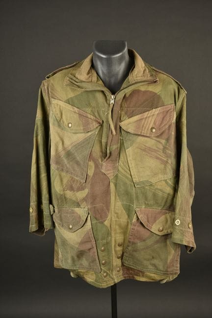 Camicia da paracadutista britannica Denison. Tagli