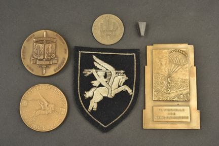 Cimeli dei paracadutisti-commando belgi. Medaglia-