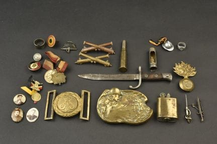 Set di oggetti della Prima Guerra Mondiale, patrio