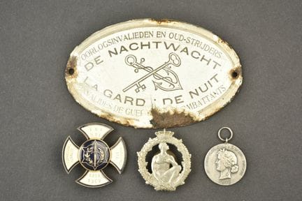 Distintivi degli invalidi del 1914-1918. Raro dist