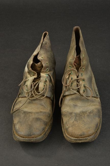 Botas de 1917. Confeccionadas en piel de color leo