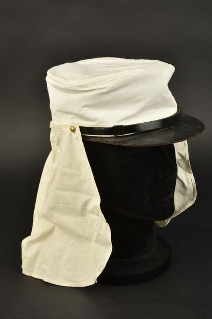 Kepi de la Legión de 1935. Kepi modelo 1935, fabri