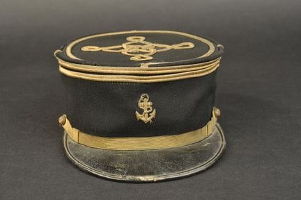 Kepi de lieutenant artillerie coloniale. Kepi de t