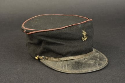 Kepi de la infantería colonial. Confeccionado en t