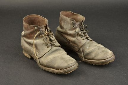 Botas de 1917. Confeccionadas en piel de color leo