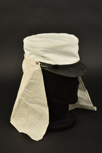 Kepi de la Legión de 1935. Kepi modelo 1935, fabri