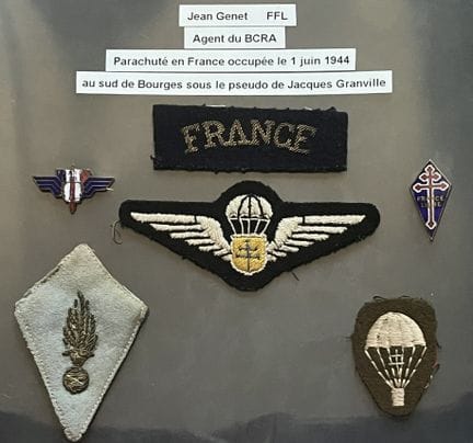 Conjunto de 6 objetos de recuerdo del agente del B