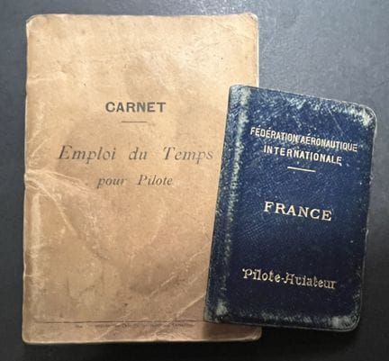 France Aviation. Lot de 2 pieces du soldat pilote 
