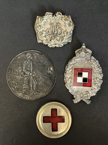 Alemania, Austria, 4 piezas. Insignia de fidelidad
