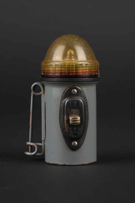 Lampada di sopravvivenza della Marina Militare deg