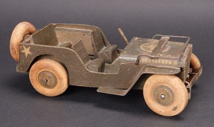 Modello in scala di Jeep statunitense. Realizzato 