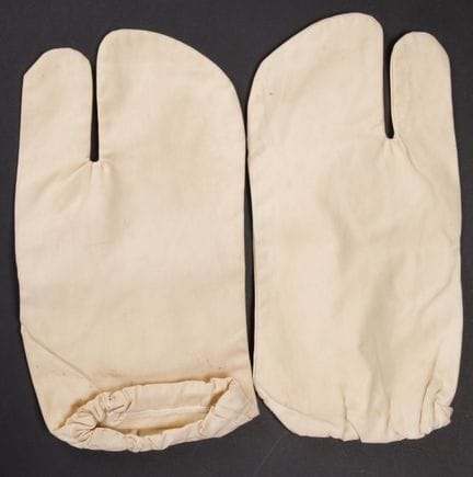 Britische Winterhandschuhe. Einheitliches Paar aus