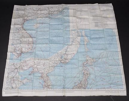 Mappa di fuga in seta. Modello bifacciale. Sul rec