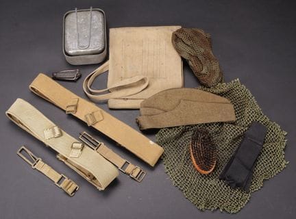 British gear. Includes a commando-style honeycomb 