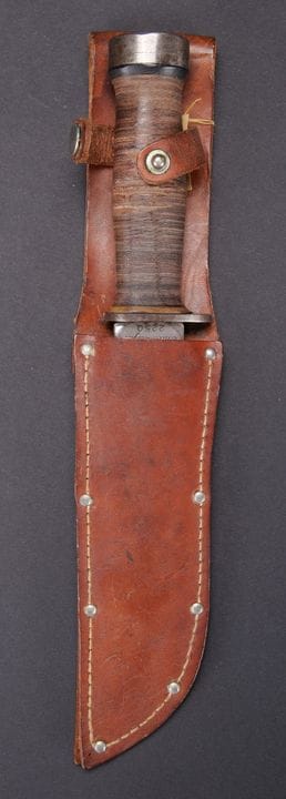 Cattaraugus 225Q knife. Metal fittings in excellen